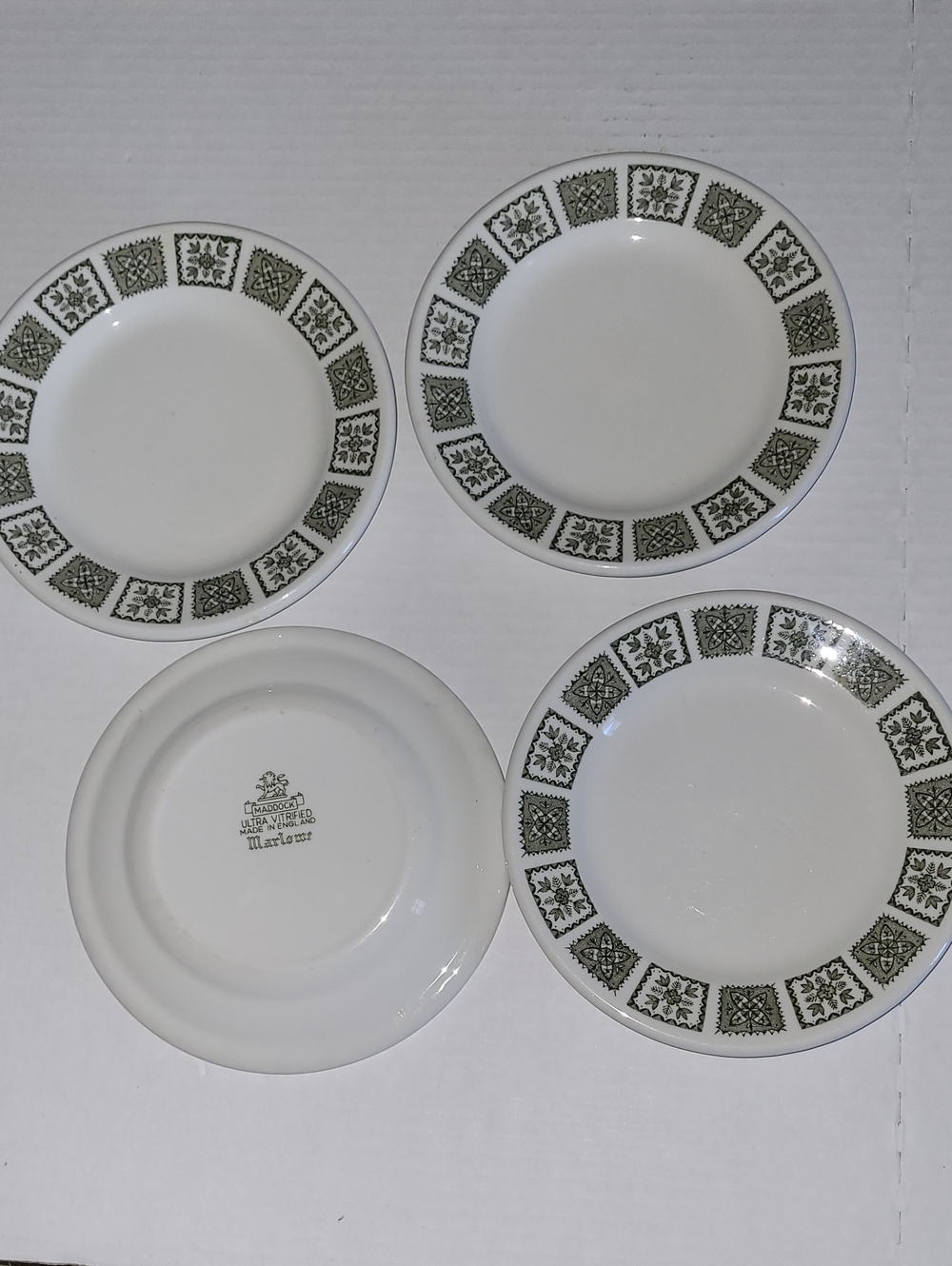 Vintage MADDOCK RESTRAUNTWARE SAUCER with Green Geometric Border - Set of 4